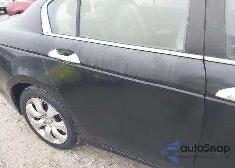 2008 Honda Accord 3.5 Ex-L from USA, damaged, VIN 1HGCP36888A019085